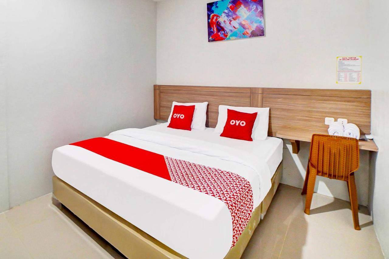 Oyo 91211 Mega Comfort Guest House เมดาน ภายนอก รูปภาพ
