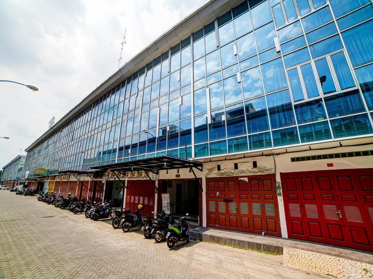 Oyo 91211 Mega Comfort Guest House เมดาน ภายนอก รูปภาพ