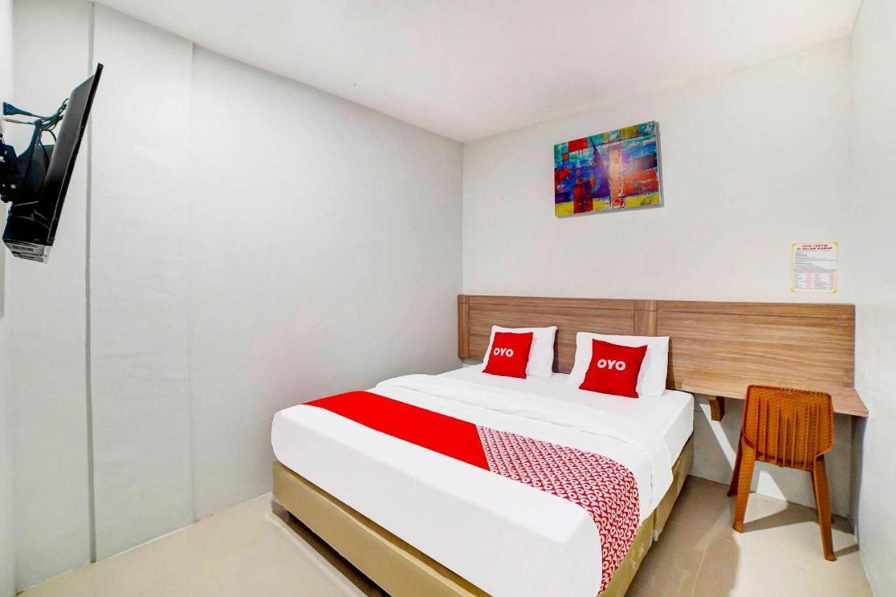 Oyo 91211 Mega Comfort Guest House เมดาน ภายนอก รูปภาพ